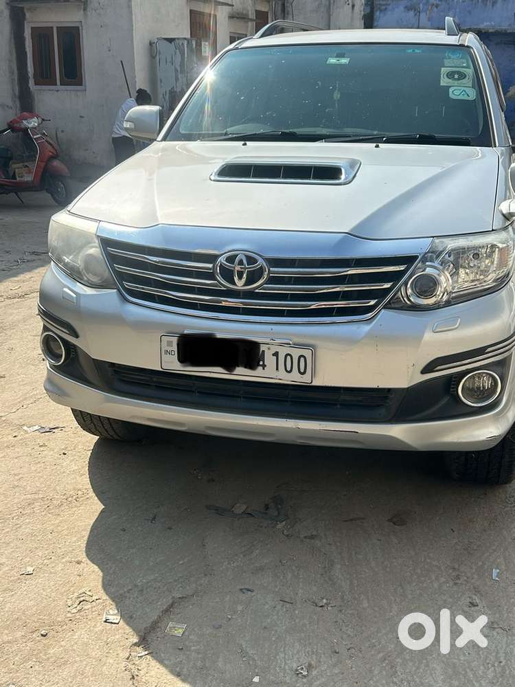 Toyota Fortuner 2014 Diesel 70000 Km Driven