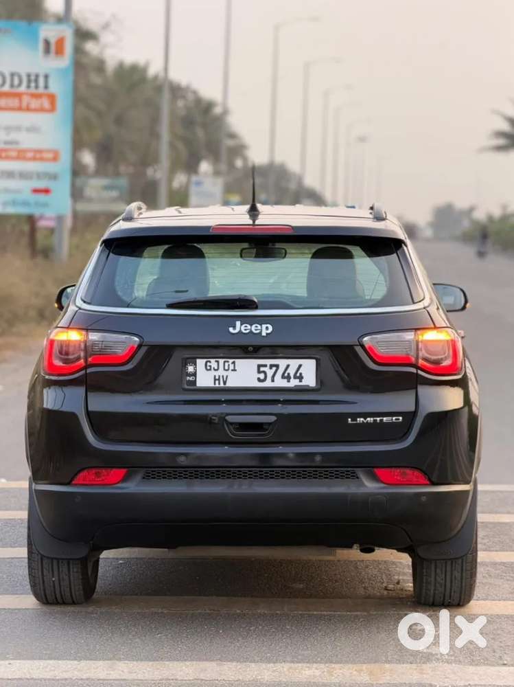 Jeep Compass Limited (o) 2.0 Diesel At, 2017, Diesel