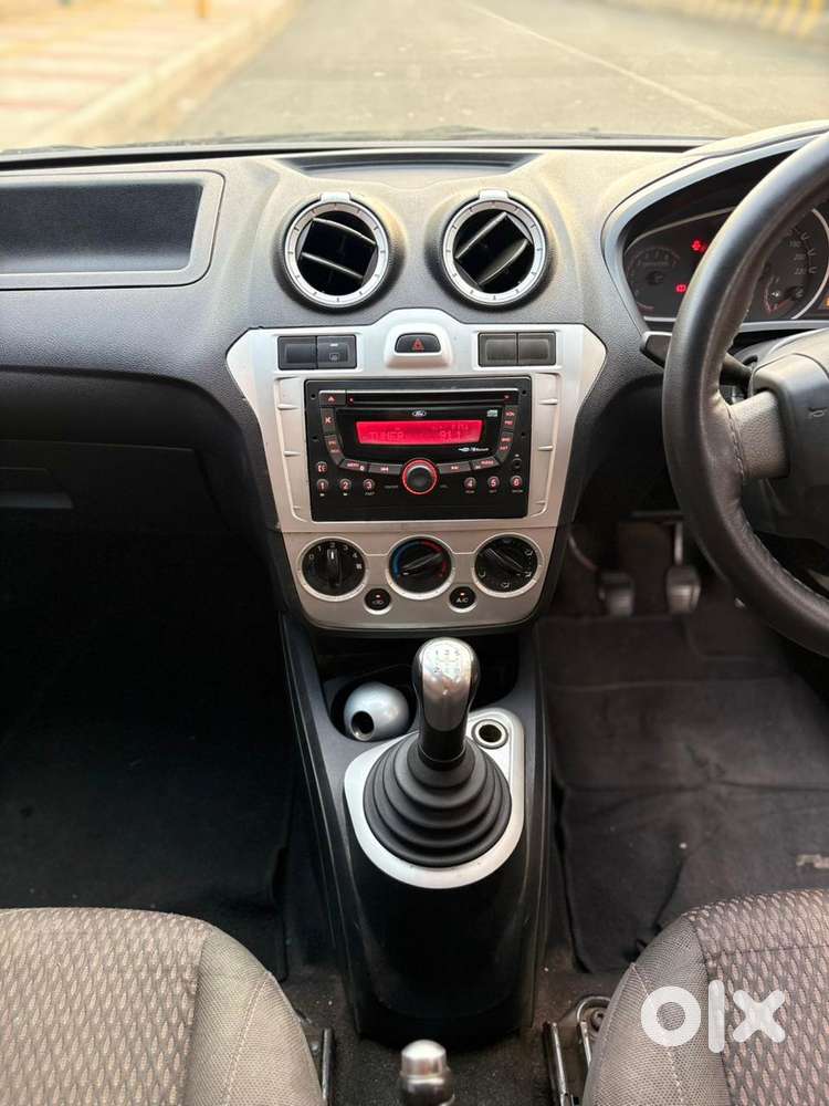 Ford Figo 1.2 Duratec Petrol Zxi, 2011, Cng & Hybrids