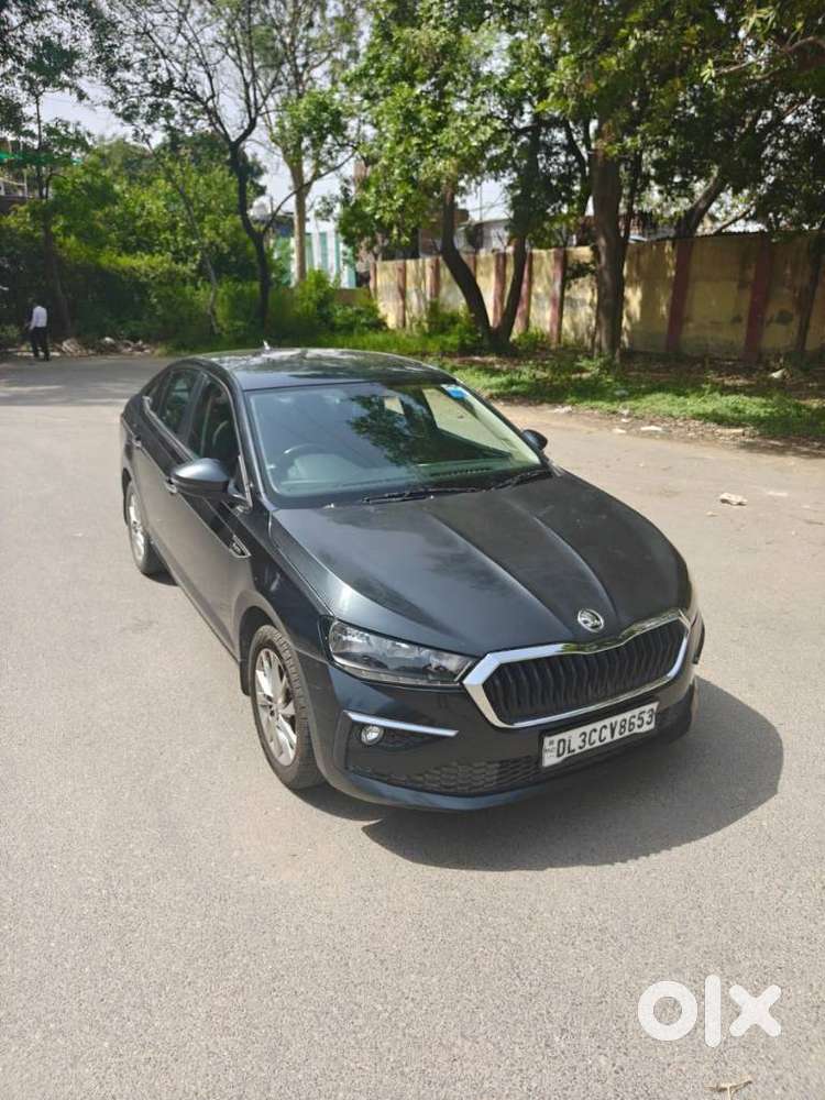 Skoda Slavia 1.0 Ambition Tsi, 2022, Petrol