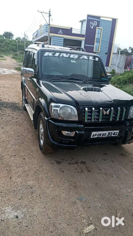 Mahindra Scorpio 2010