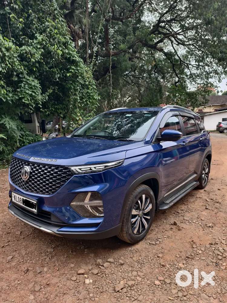 Mg Hector Plus 6 Seater 2.0 Litre Sharp ( Full Option )