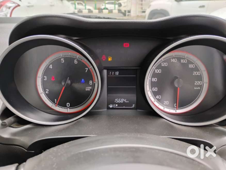 Maruti Suzuki Swift 1.2 Vxi (o), 2023, Petrol