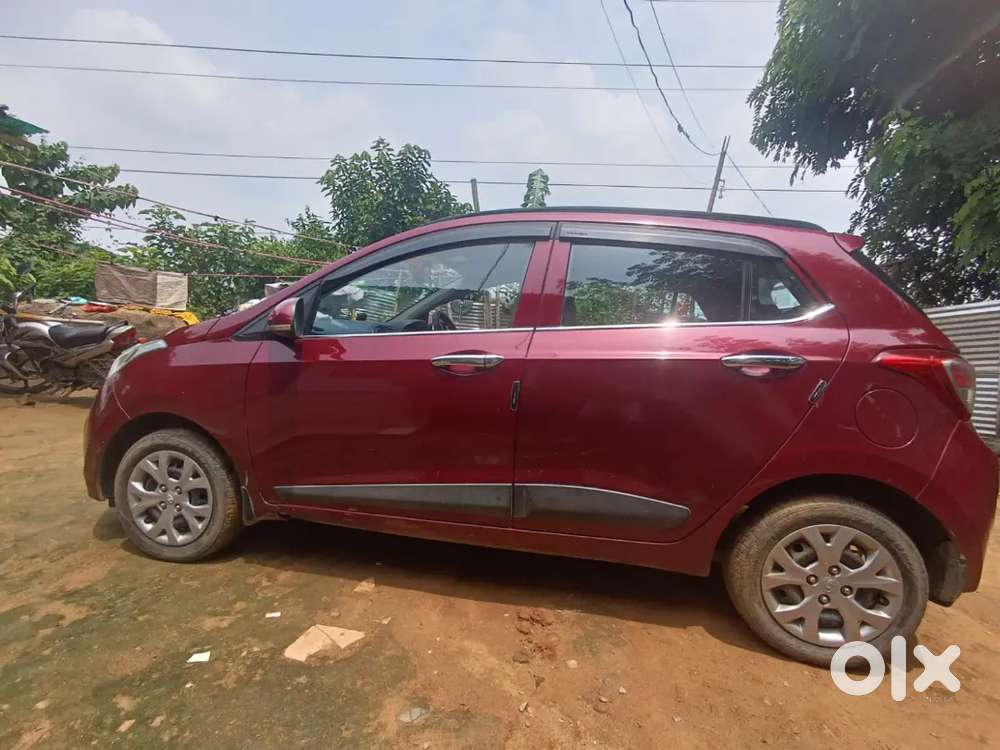Hyundai Grand I10 Sportz 2016 Petrol