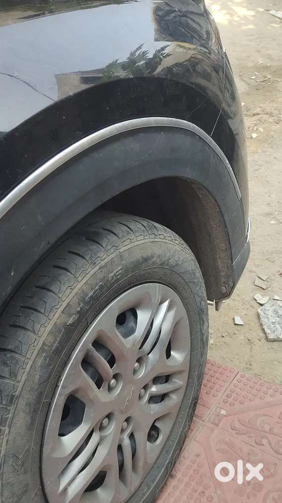 Kia Carens Prestige Plus 2025