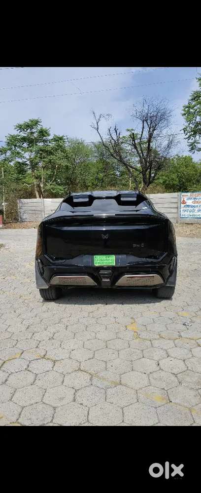 Mahindra Be 6 2025 Electric 9900 Km Driven