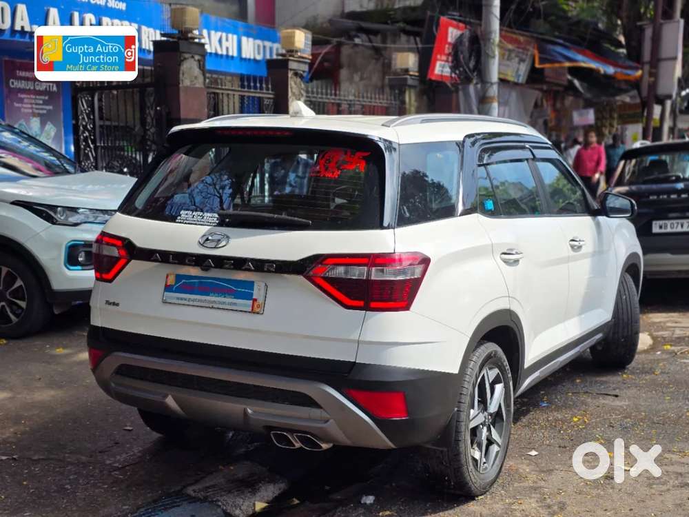 Hyundai Alcazar, 2023, Petrol
