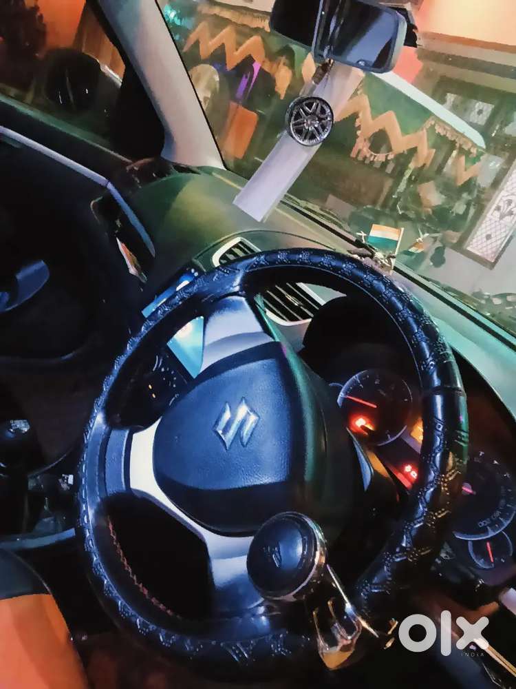 Maruti Suzuki Swift 2012 Diesel 86400 Km Driven