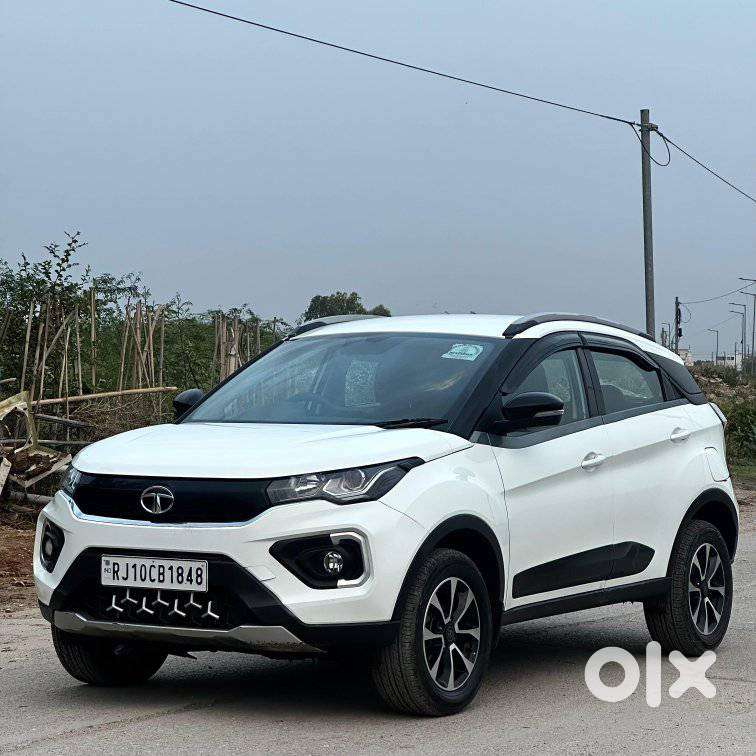 Tata Nexon 1.2 Revotron Xz Plus Premium Dark Edition, 2020, Petrol