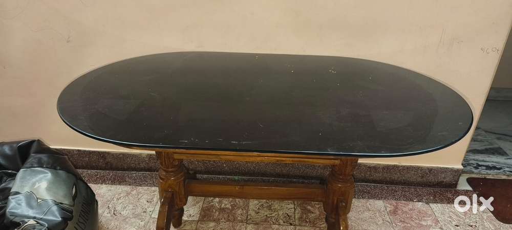 6 seater dining table .Fully wooden and polished