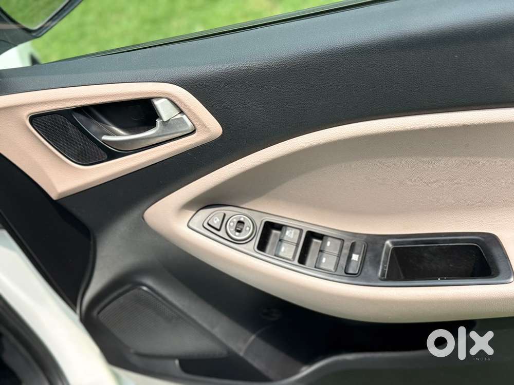 Hyundai I20 Sportz 1.2 Vtvt, 2020, Petrol