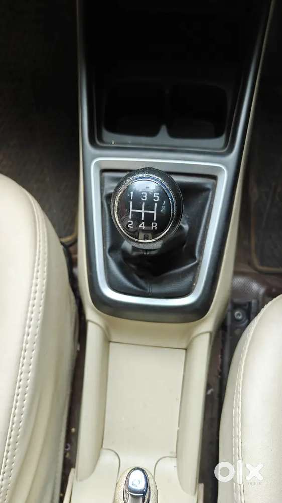 Maruti Suzuki Dzire 1.2 Vxi 2021