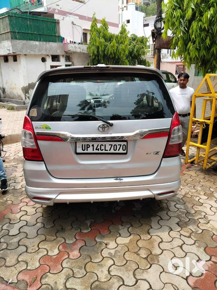 Toyota Innova Diesel 2015 Model