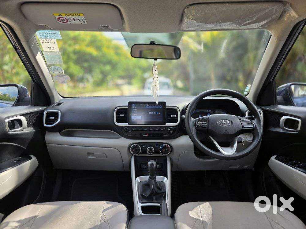 Hyundai Venue S 1.2 Petrol, 2023, Petrol