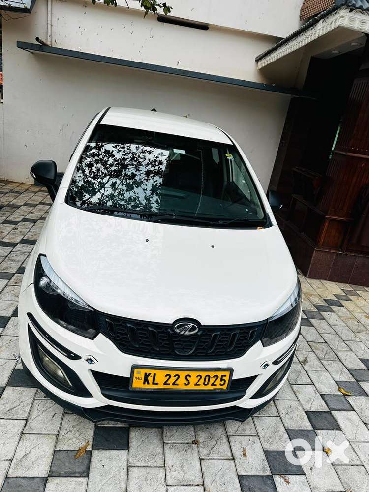 Mahindra Marazzo 2023 Taxi