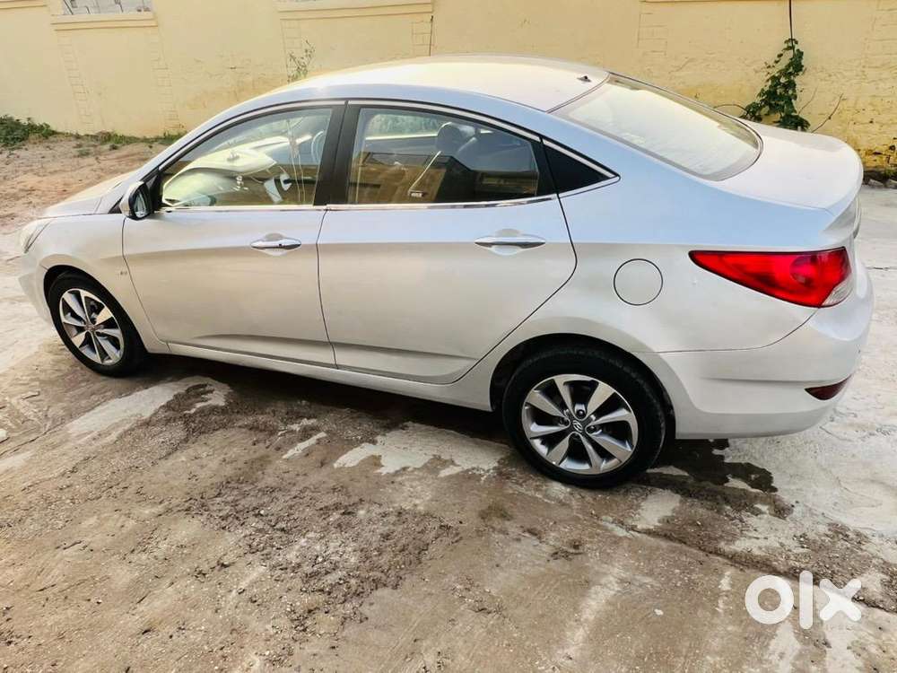 Hyundai Diesel Manual 2012 Car