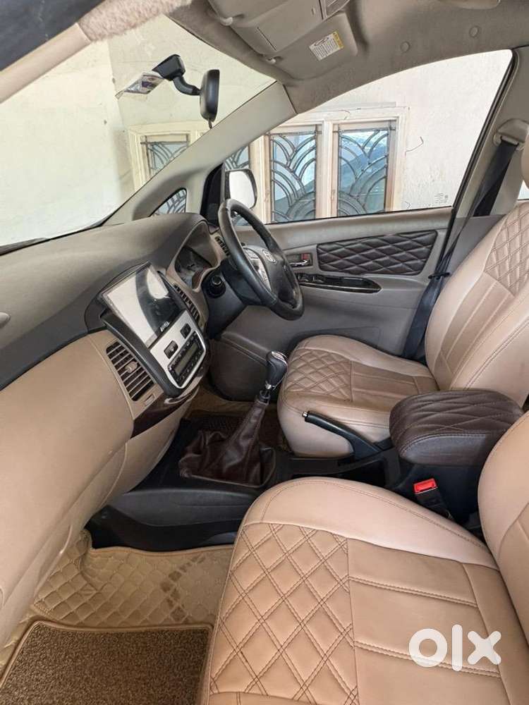 Toyota Innova 2013 Diesel Well Maintained