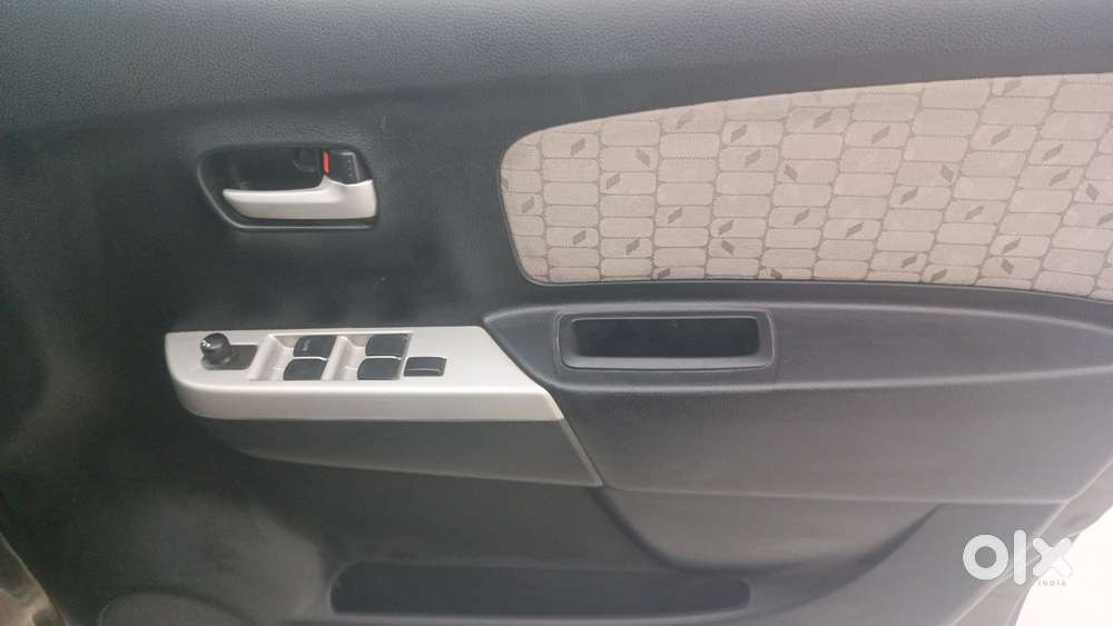 Maruti Suzuki Wagon R 1.0 Vxi Amt, 2015, Petrol