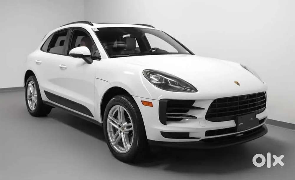 Warranty Porsche Macan 2.0 Petrol 2021 Full Option
