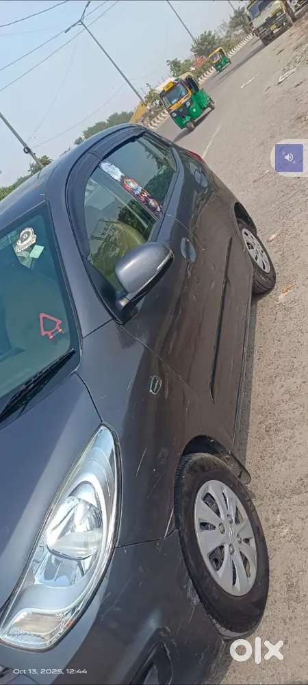 Hyundai I10 Magna 2013 Cng And Petrol On Paper