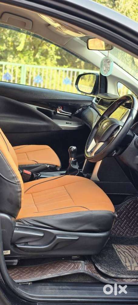 Toyota Innova Crysta [2020-ongoing] 2.4 Vx 8 Str, 2021, Diesel