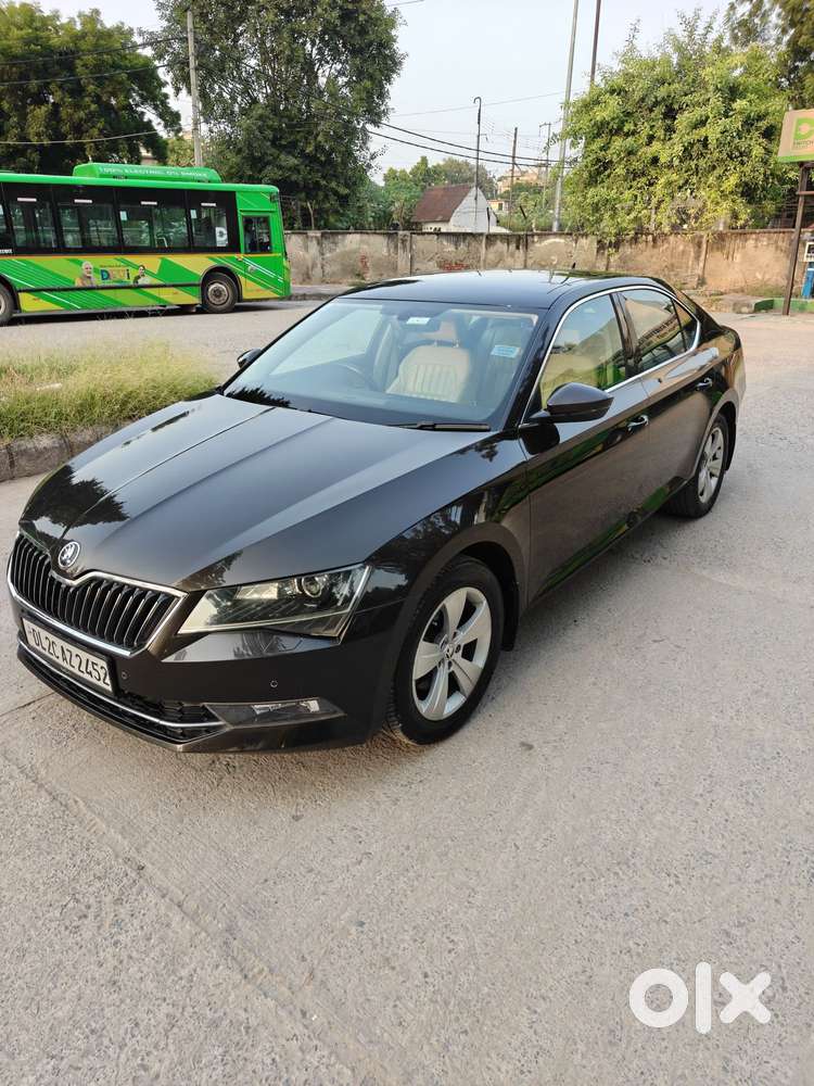 Skoda Superb Style 1.8, 2018, Petrol
