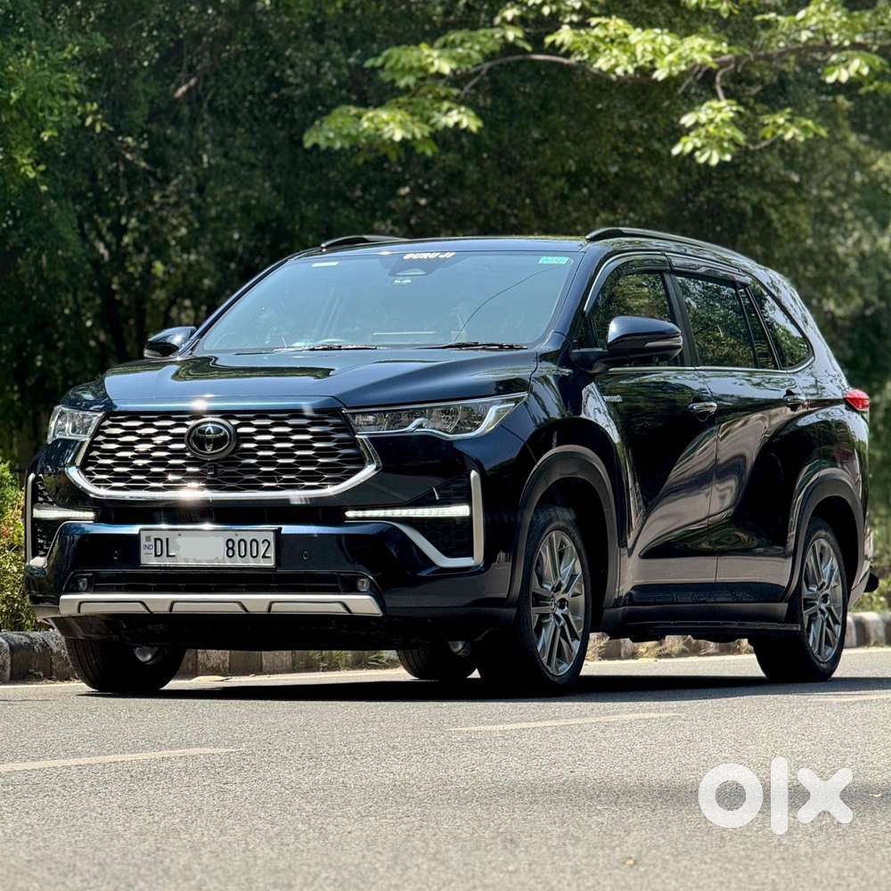 Toyota Innova Hycross 2.0 Zx (o) Hybrid 7 Str, 2024, Petrol