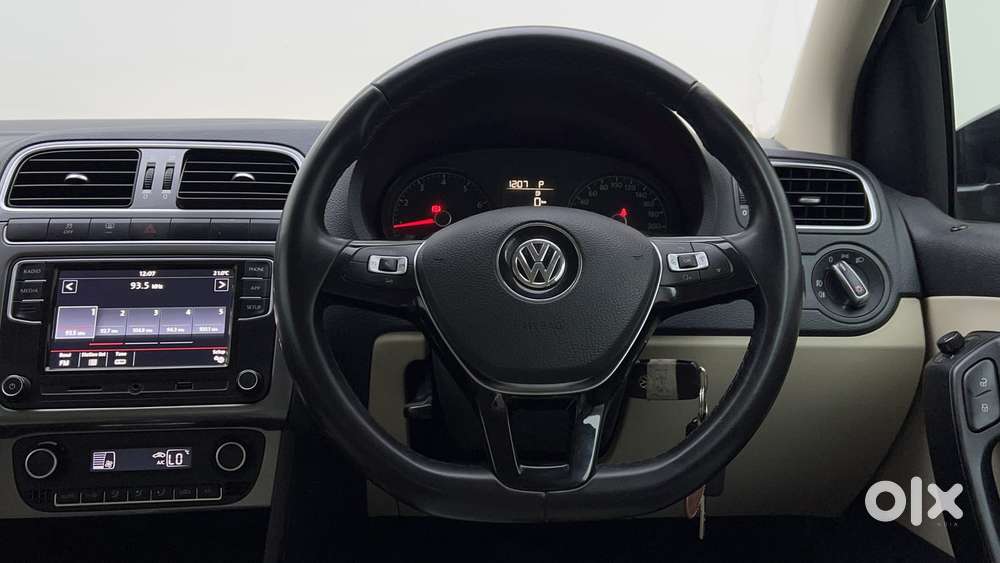 Volkswagen Vento 1.0 Highline Plus At, 2020, Petrol