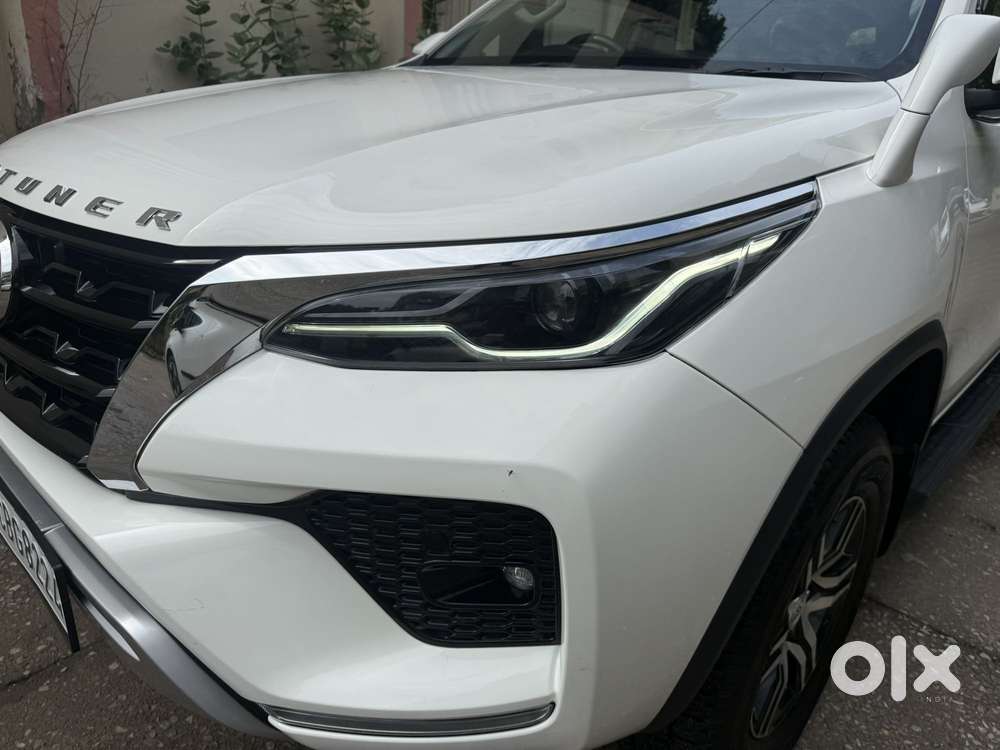 Toyota Fortuner 4x2 Mt 2.7 Petrol, 2024, Petrol