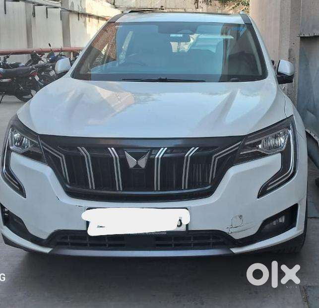 Mahindra Xuv700 2.0 Ax 7 Petrol At Luxury Pack Str, 2023, Petrol
