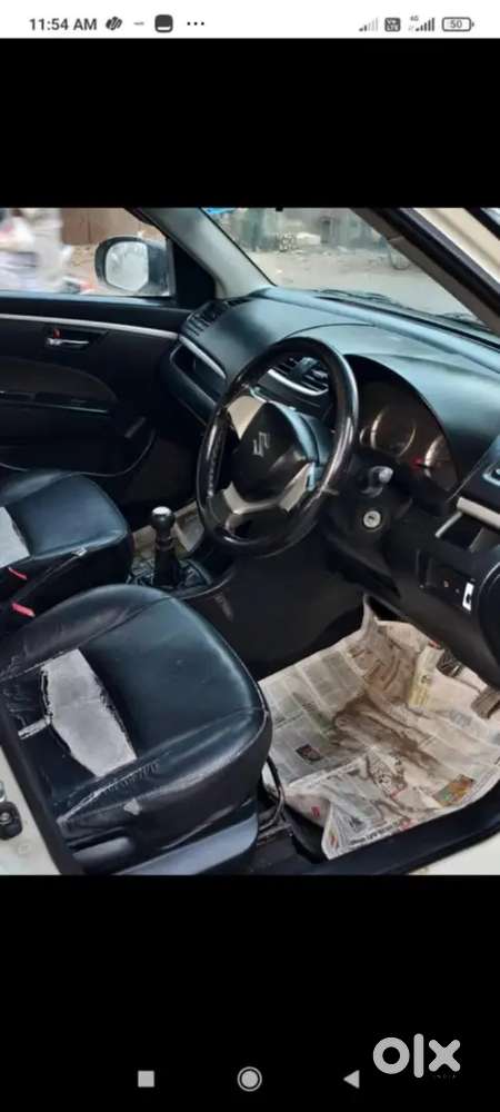 Maruti Suzuki Swift Vxi Petrol 2012