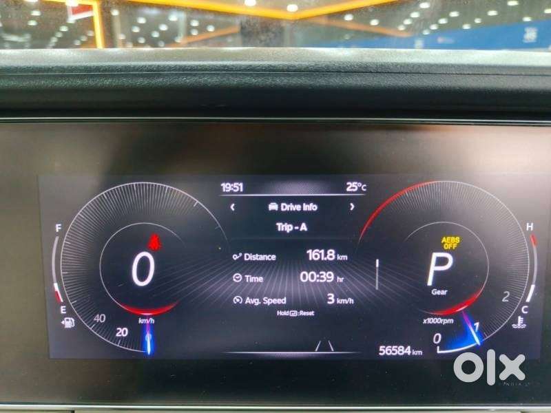 Mahindra Xuv700 2.0 Ax 7 Petrol At Luxury Pack Str, 2022, Petrol