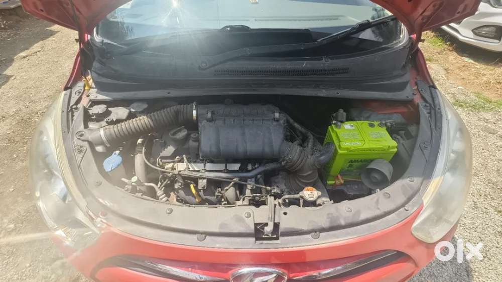 Hyundai I10 Sportz At, 2013, Petrol