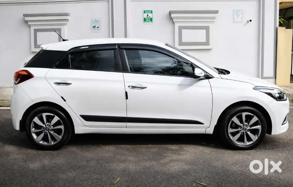 Hyundai Elite I20 Asta (0) 2015 Petrol 1st Owner In Mint Condition