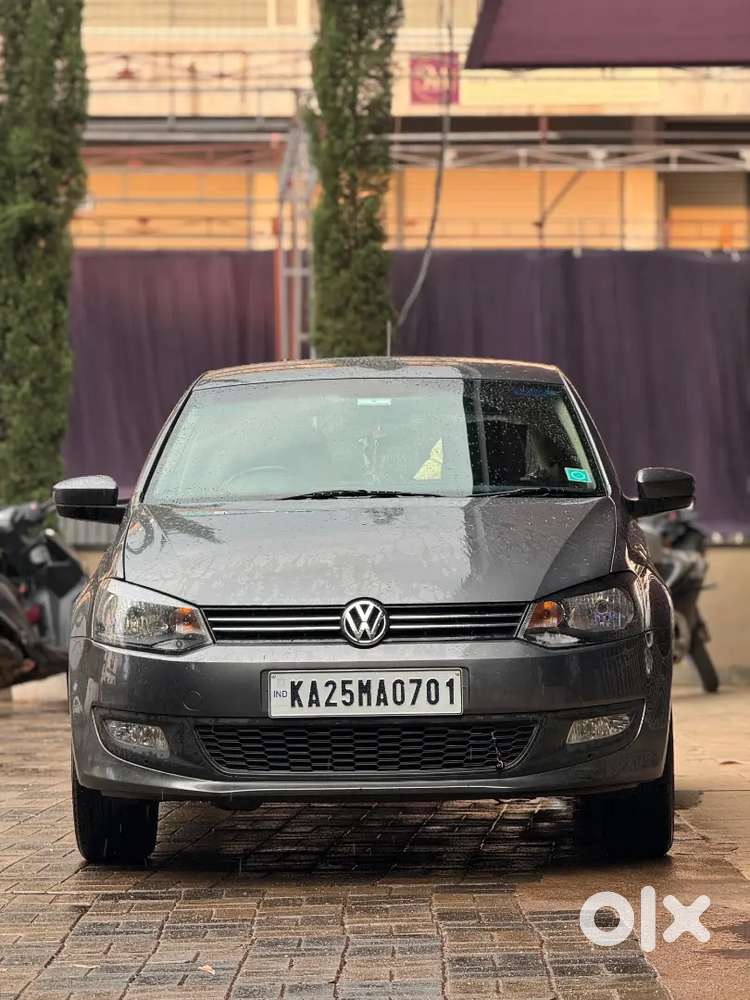 Full Condition Showroom Maintenance