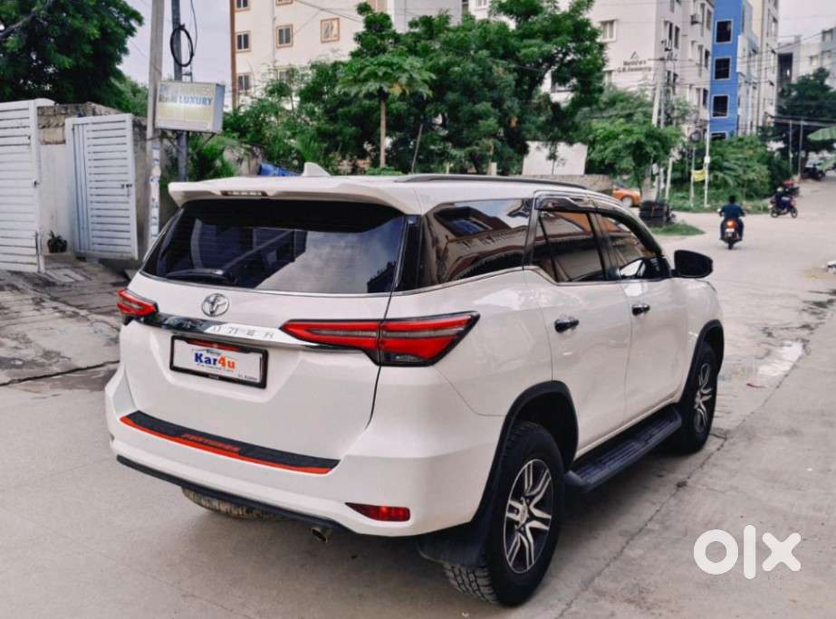 Toyota Fortuner 4x2 At 2.8 Diesel, 2022, Diesel