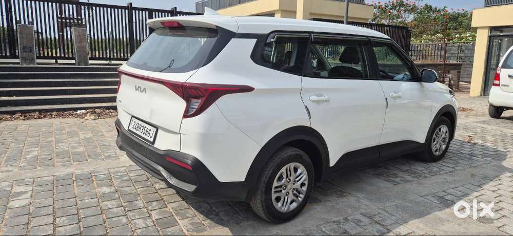 Kia Carens Premium O