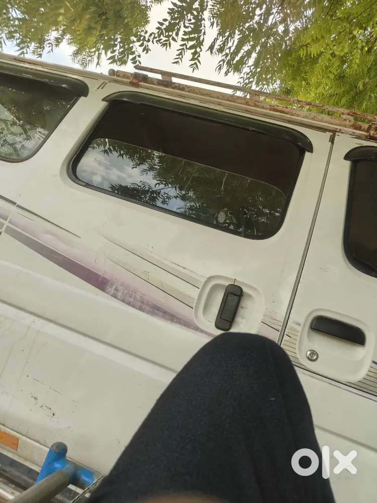 Maruti Suzuki Eeco 2015