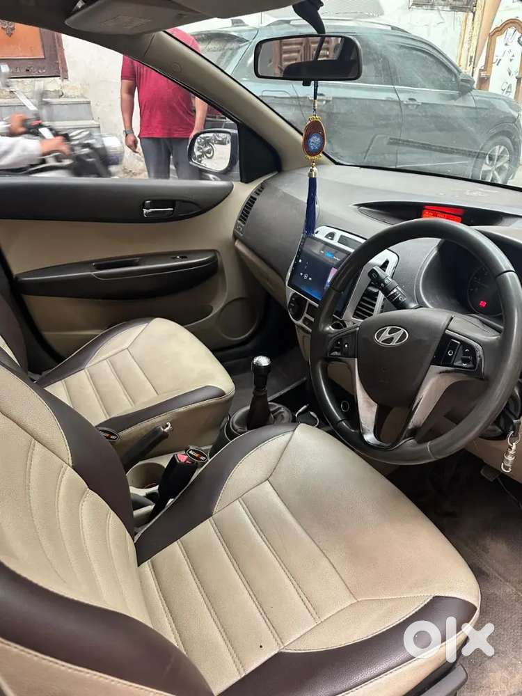 Hyundai I20 2009 Petrol 100000 Km Driven
