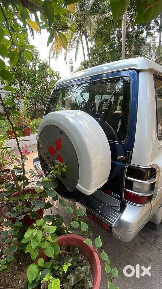 Mitsubishi Pajero 2011 Diesel Well Maintained