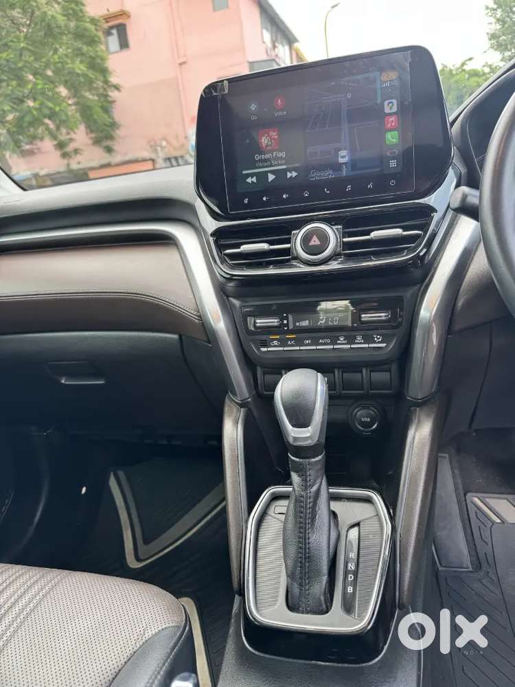 Toyota Hyryder S Hybrid 2023