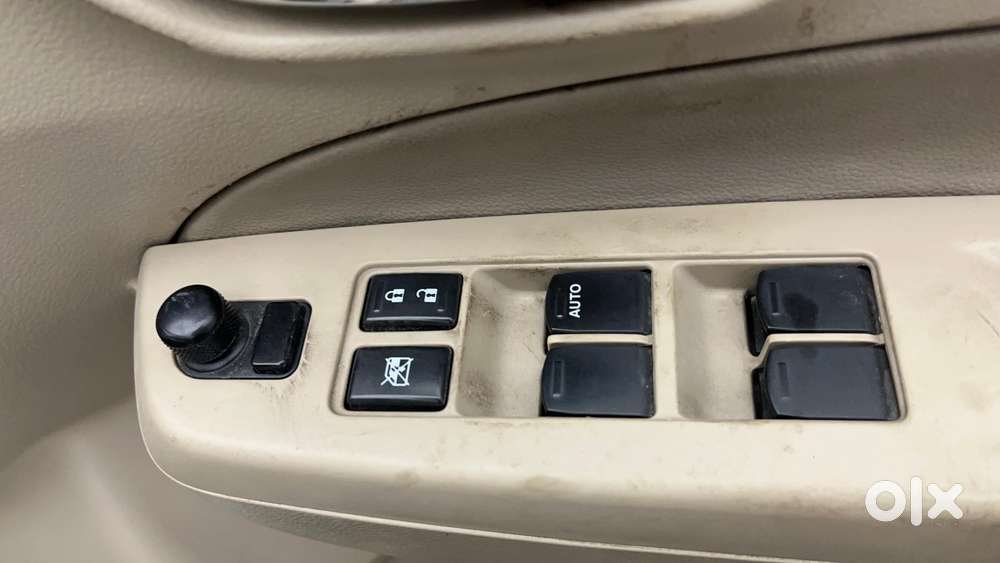 Maruti Suzuki Ciaz 2014-2017 At Zxi Plus, 2016, Petrol