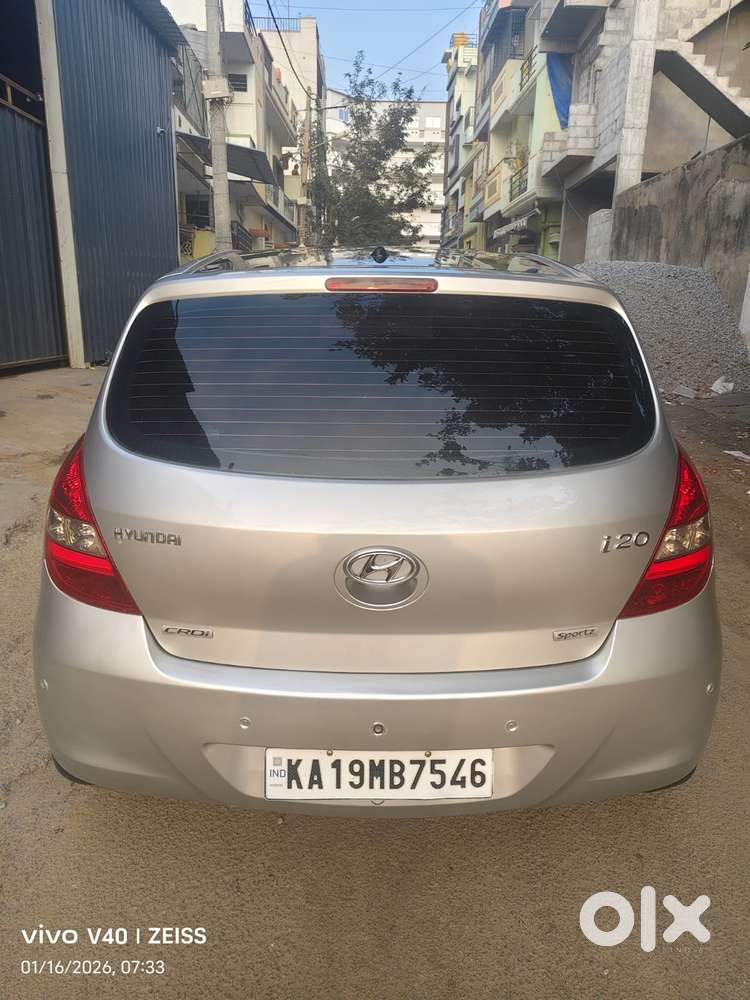 Hyundai I20 Sportz 1.4 Crdi, 2011, Diesel
