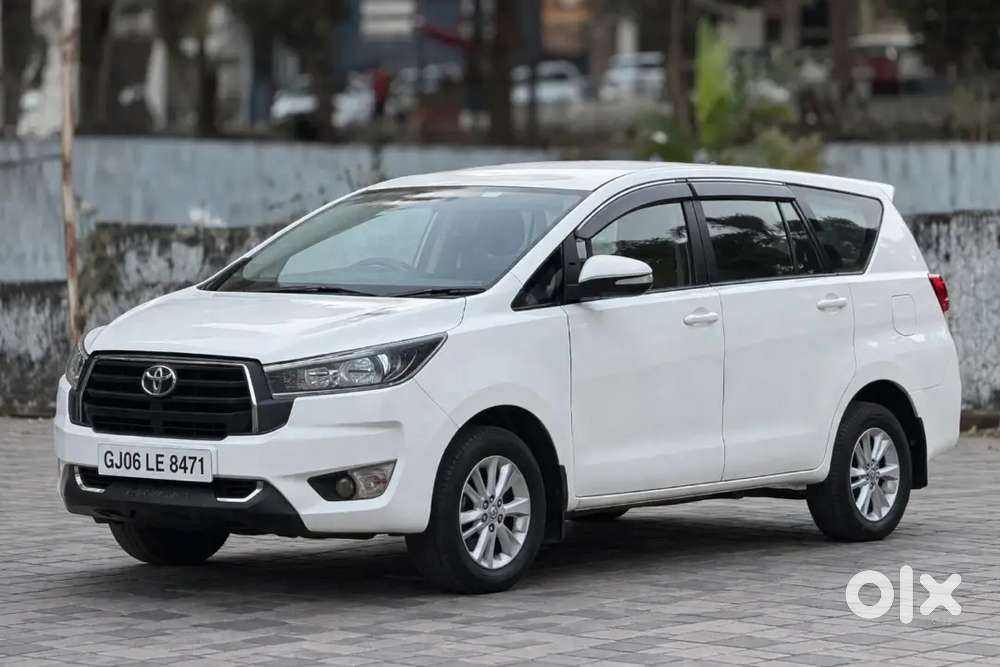 Toyota Innova Crysta 2018