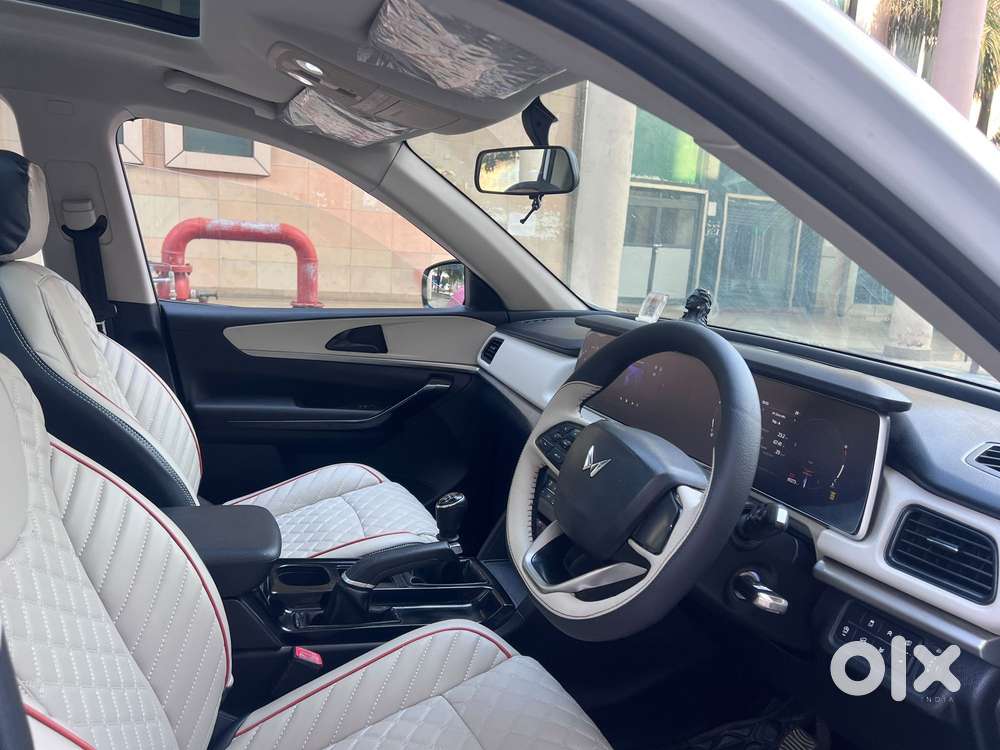 Mahindra Xuv700 2.2 Ax 5 Diesel Mt Str, 2022, Diesel