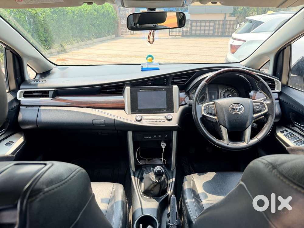 Toyota Innova Crysta 2.4 Z 7 Str, 2017, Diesel