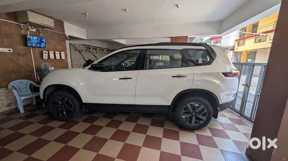 Tata Safari Kryotec Adventure 2022