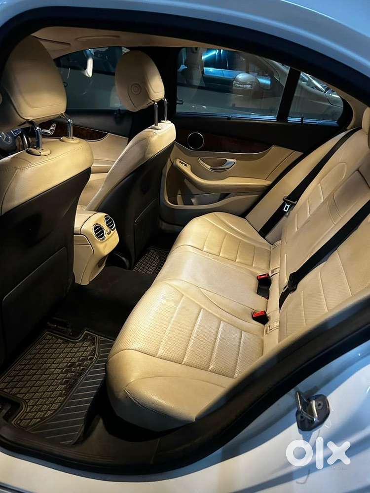 Mercedes-benz C-class 2016 Petrol Well Maintained