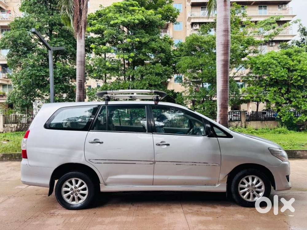 Toyota Innova 2.0 V, 2012, Diesel