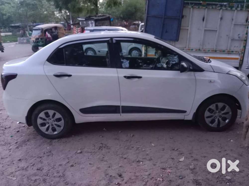 Hyundai Xcent 2016  Smooth Engine  Ready To Drive